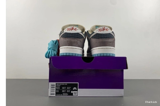 Money Big Low Savings SB Nike  FZ3129-200 Dunk 0204